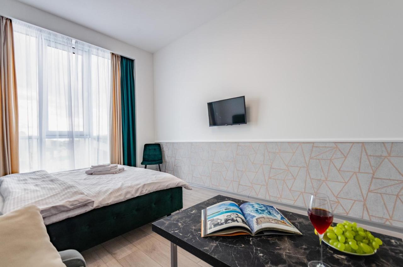 Smart App Near Railway Station Kvartet 3C Киев Экстерьер фото
